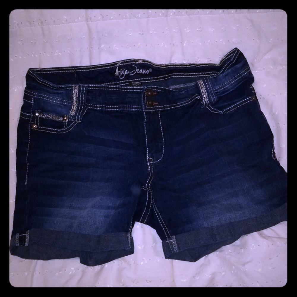 Ariya Jeans shorts